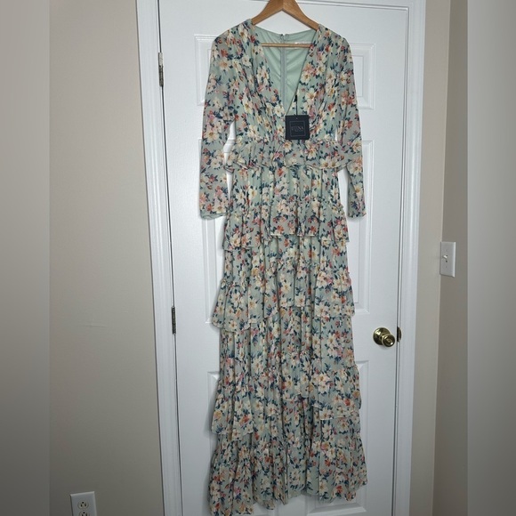 IEENA MAC DUGGAL Floral Printed Tiered Ruffle Long Sleeve gown 4 NWT - Picture 5 of 10